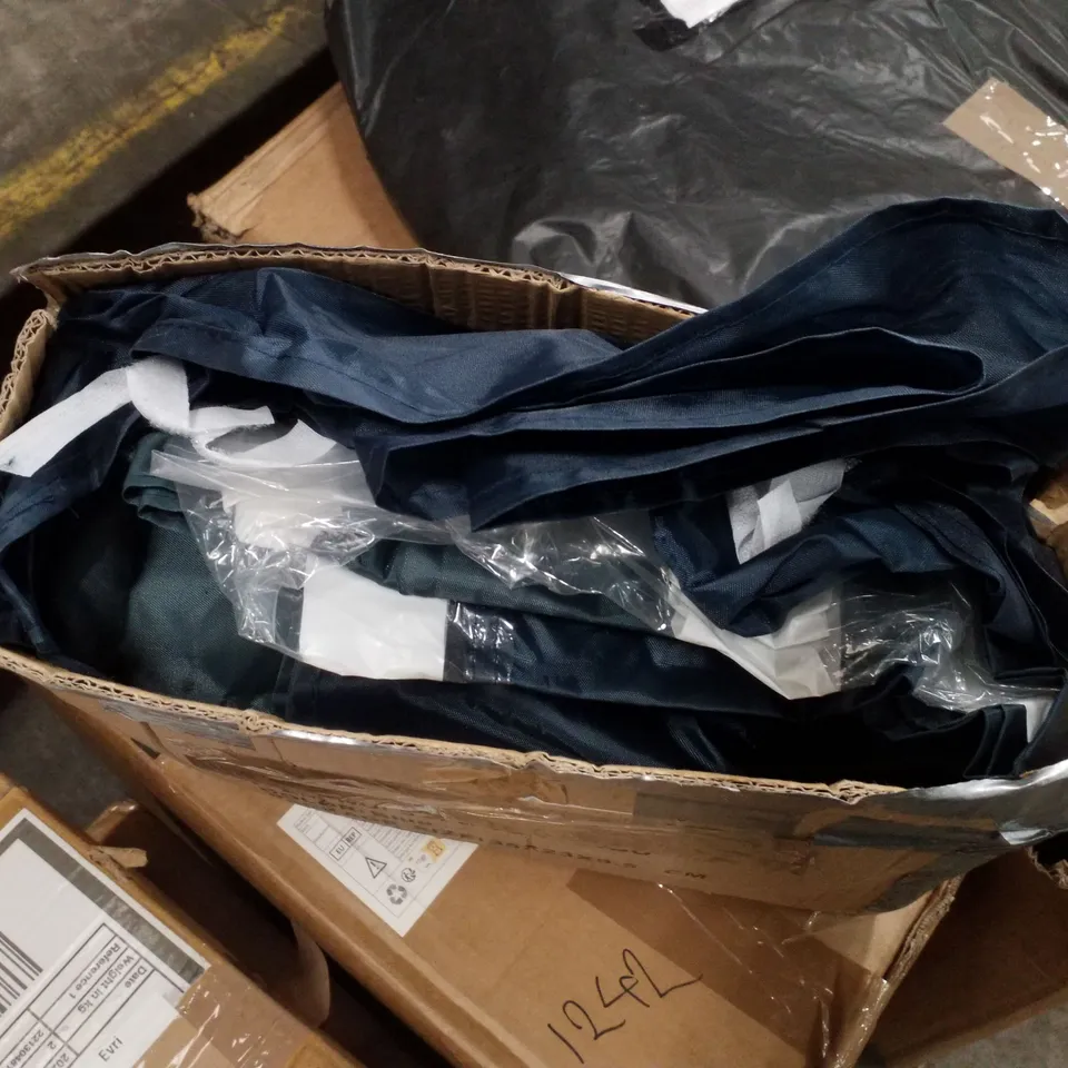 BOXED REPLACEMENT GAZEBO COVERS - BLUE