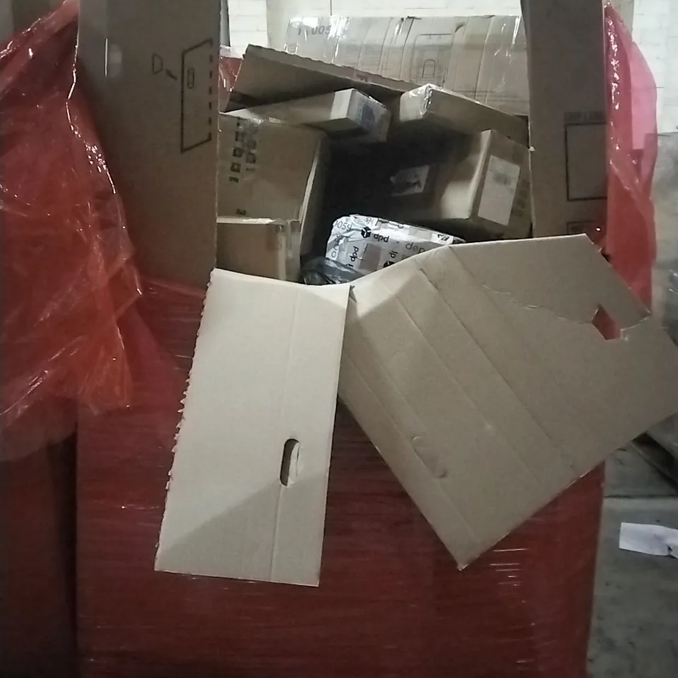 PALLET OF HOUSEHOLD ITEMS TO INCLUDE CARPET CLEANER, DESK THE HALLS TREE,TRAMPOLINE, MOSQUITO NET AND OTHER ASSORTED ITEMS...