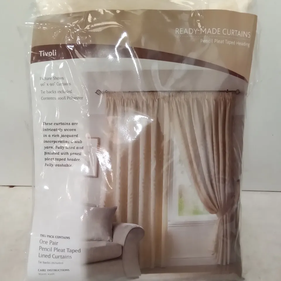 ALAN SYMONDS PENCIL PLEAT CURTAINS IN CREAM