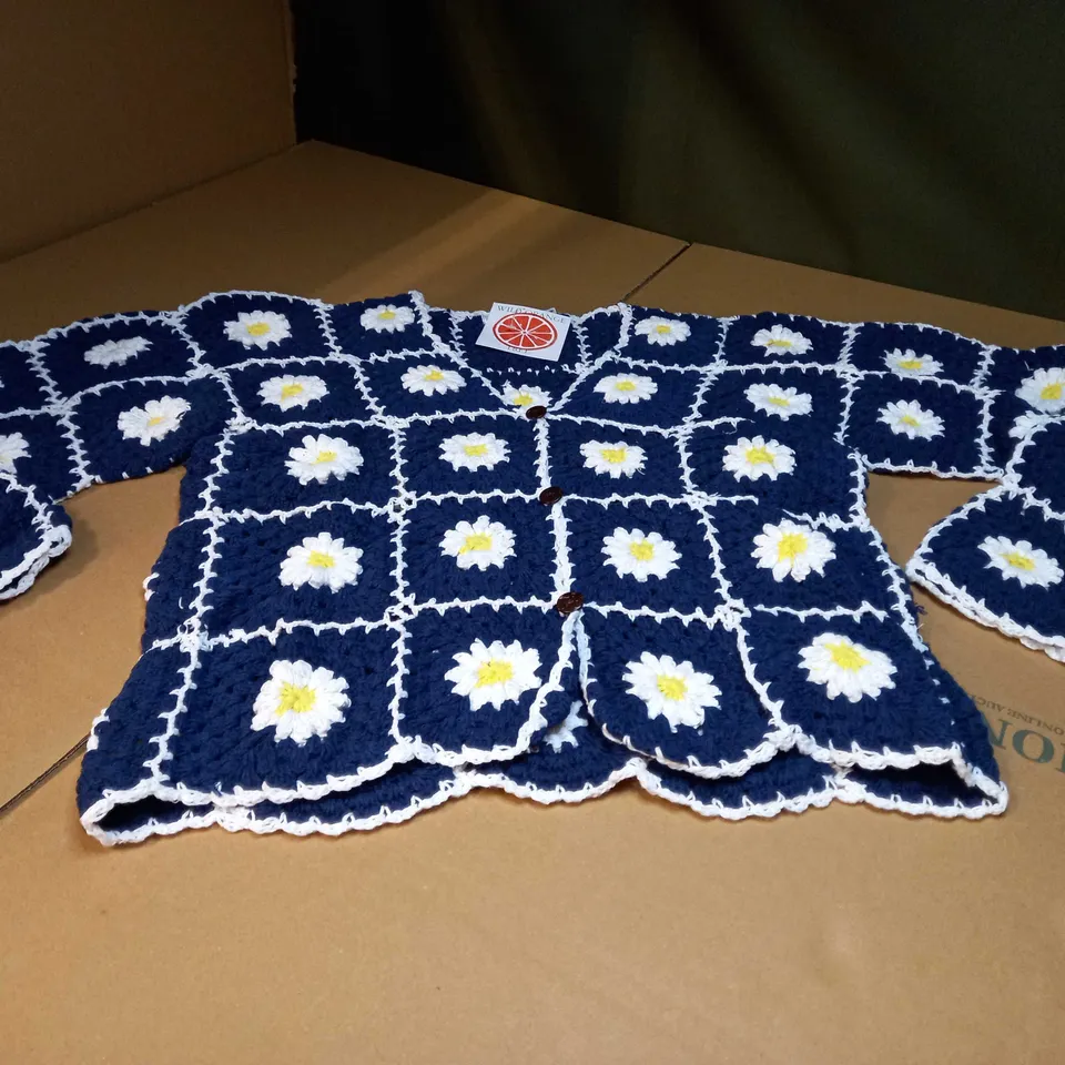 DESIGNER NAVY/DAISY CROCHET CARDIGAN - MEDIUM