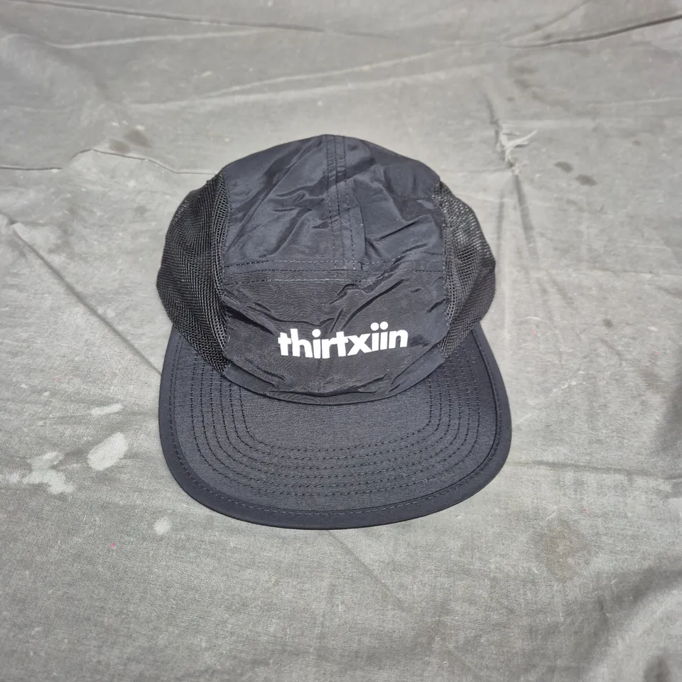 BLACK MESH-BACK CAP WITH WHITE LOGO