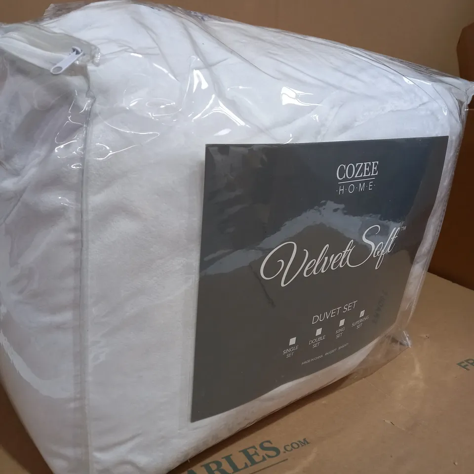 COZEE HOME FLUTTER VELVETSOFT DUVET SET