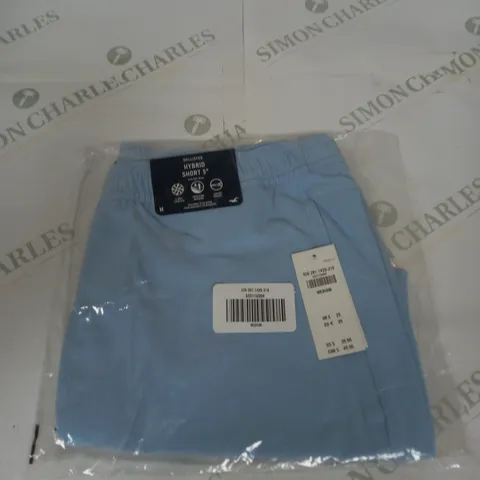 BAGGED HOLLISTER HYBRID 5" SHORTS SIZE M