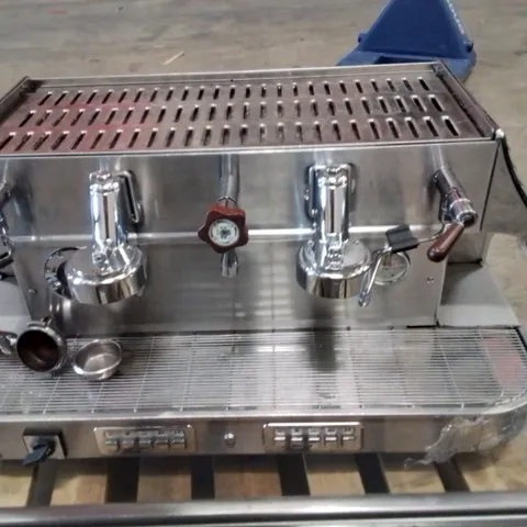 ELEKTRA 2 COMMERCIAL COFFEE MACHINE 