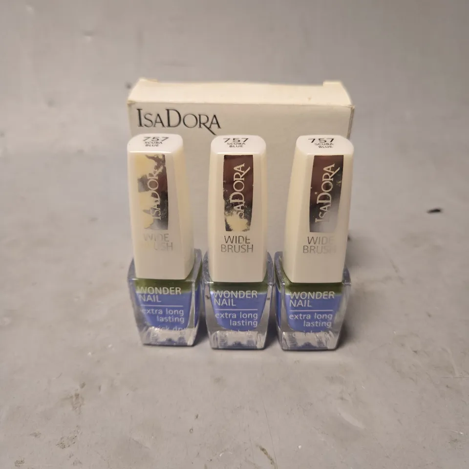 BOX OF APPROX 100 ISADORA WONDER NAIL WIDE BRUSH VARNISHES IN 757 SCUBA BLUE