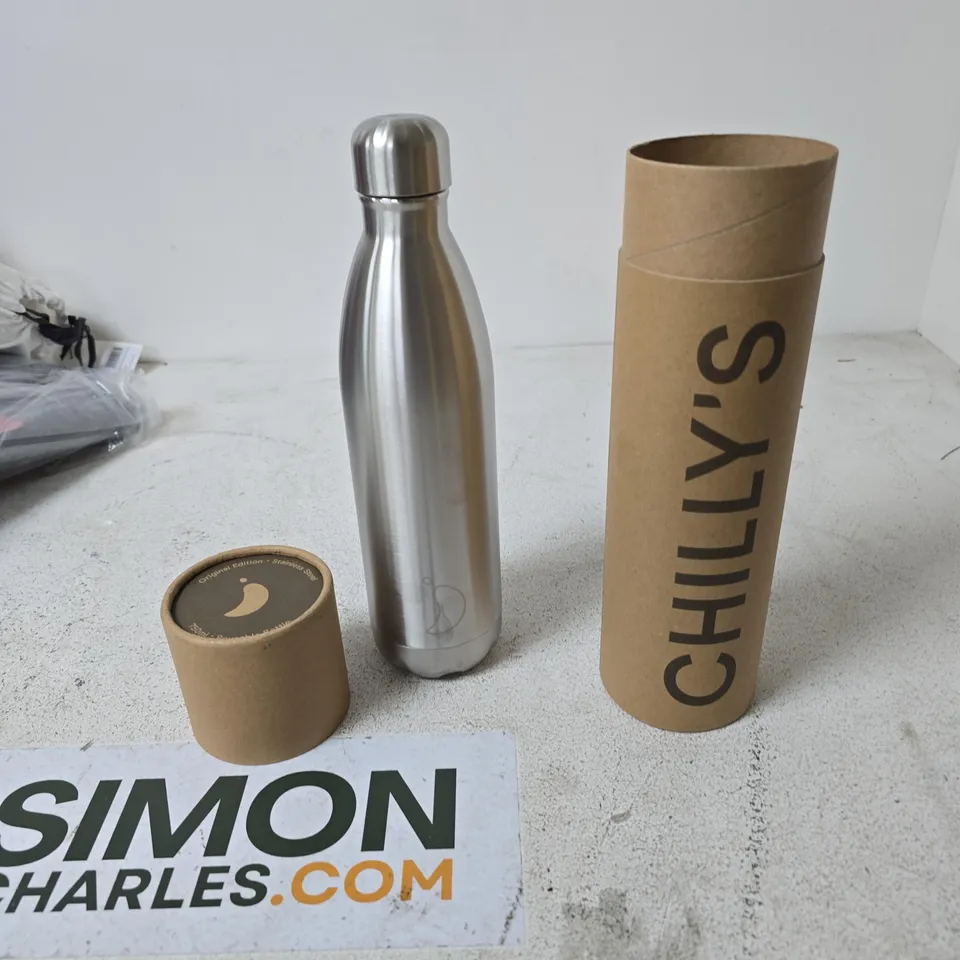 CHILLY'S ORIGINAL EDITION STAINLESS STEEL 750ML REUSABLE BOTTLE – SILVER