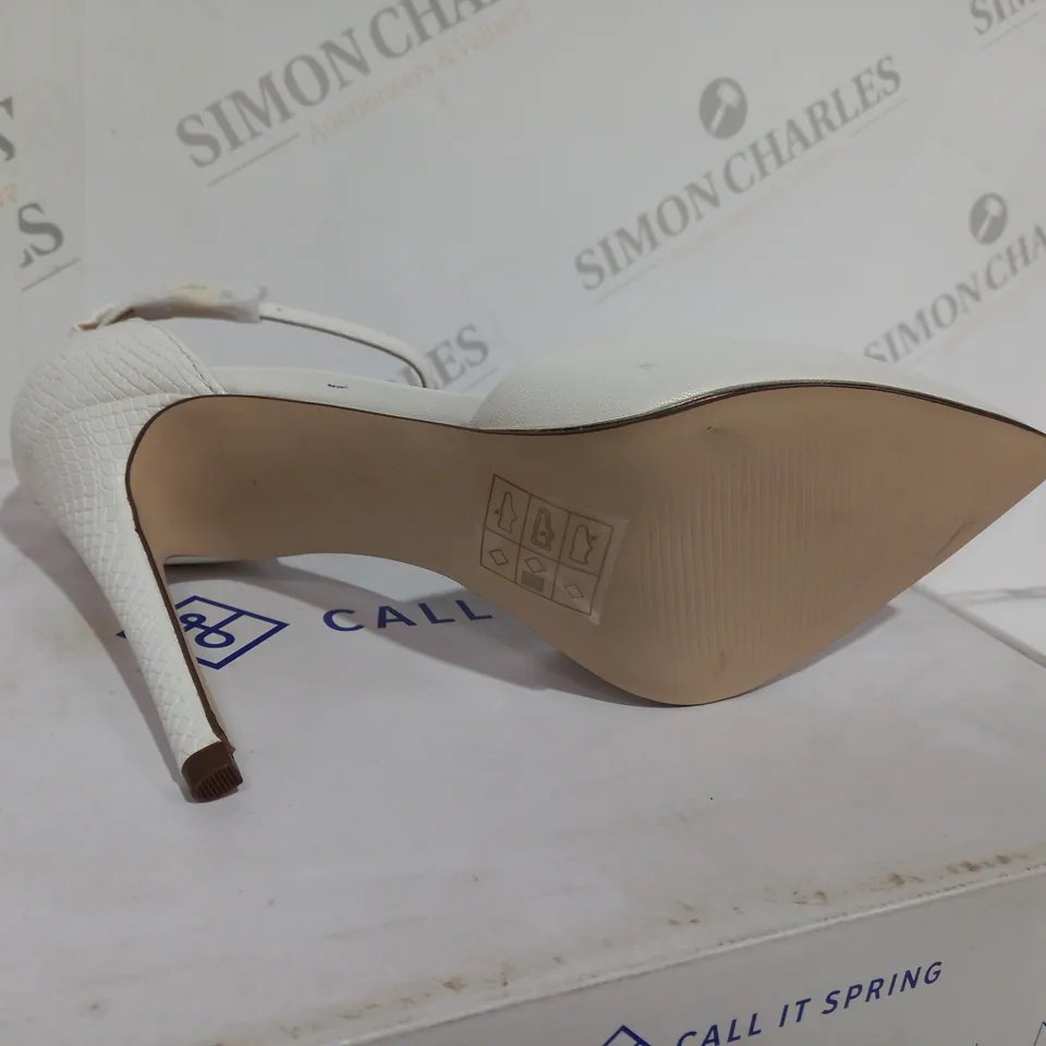 BOXED CALL IT SPRING ICONIS WHITE HIGH HEEL - SIZE 5
