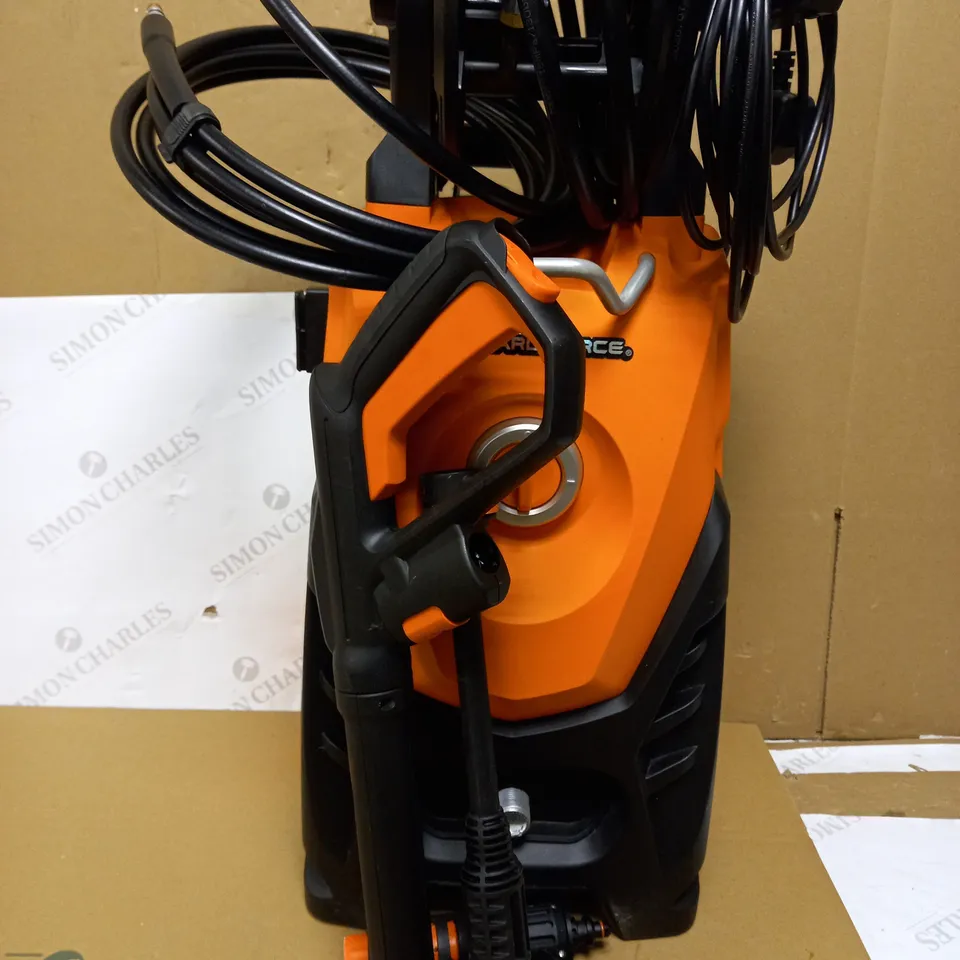 YARD FORCE 150 BAR 2000W HIGH-PRESSURE WASHER