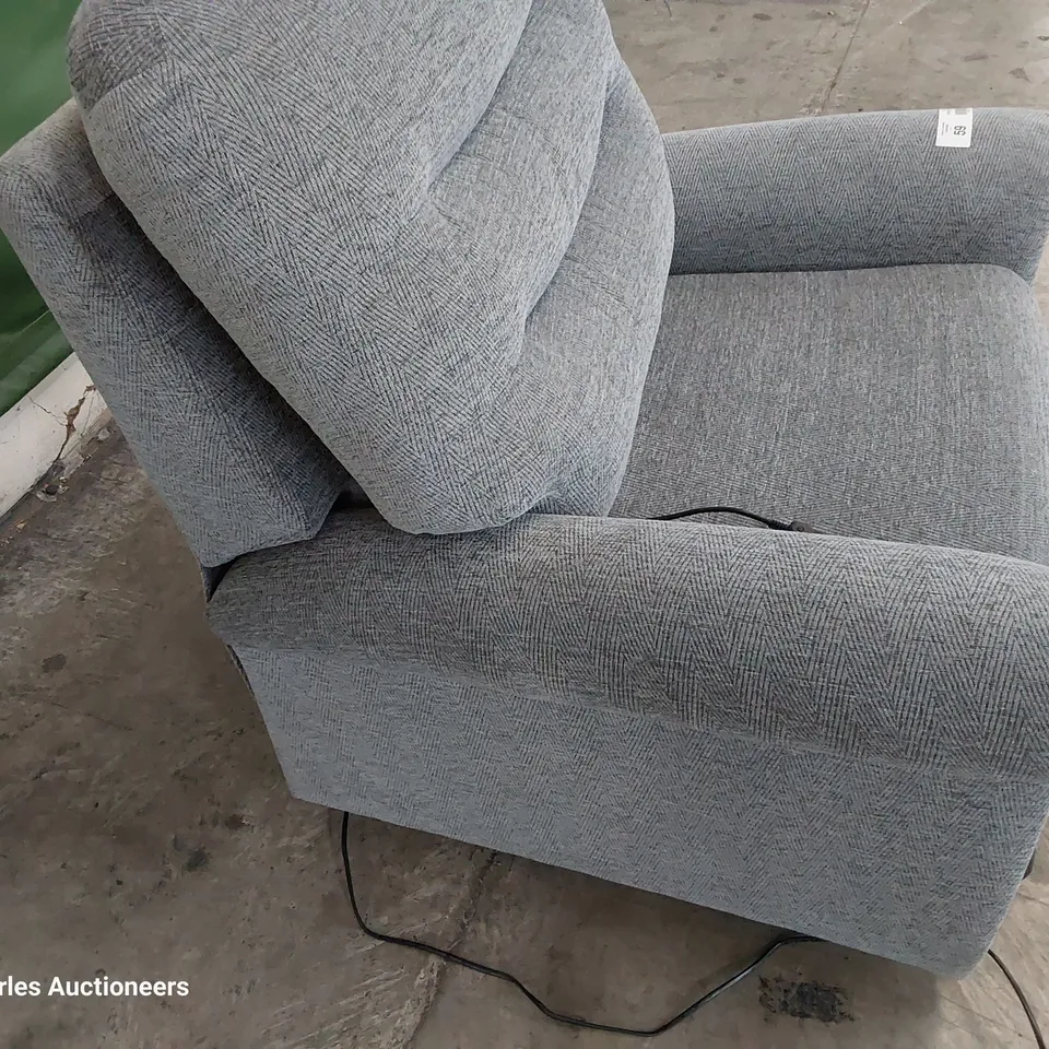 QUALITY BRITISH DESIGNER G PLAN HOLMES DUEL ELEVATE CHAIR HERON MIST FABRIC 