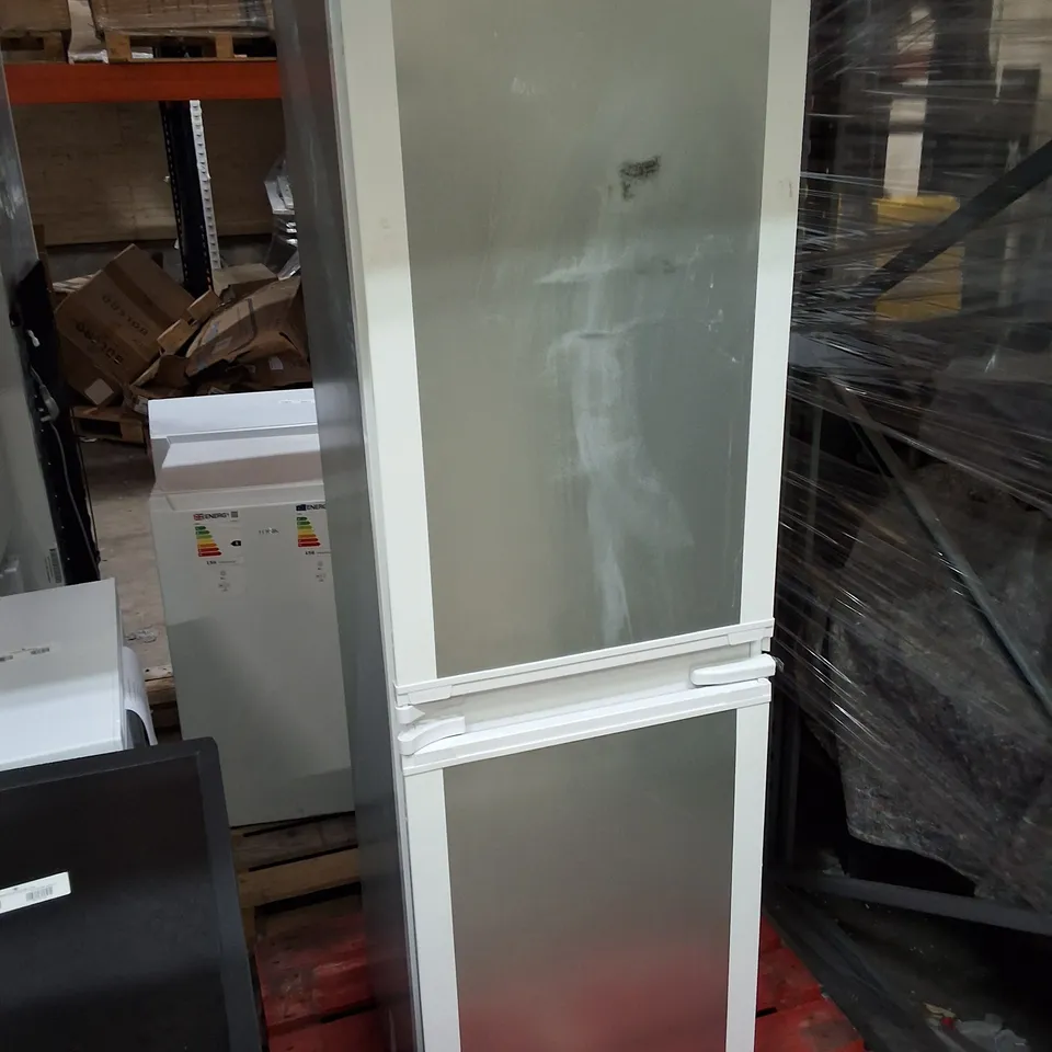INDESIT KINS 1261B4 UK 50/50 INTEGRATED FRIDGE FREEZER