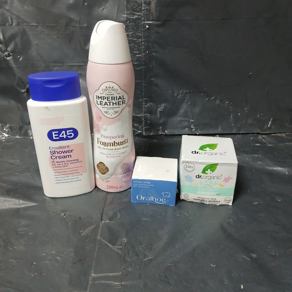 APPROXIMATEY 20 ASSORTED HEALTH AND BEAUTY PRODUCTS TO INCLUDE DR.ORGANIC BABY BUM CREAM, E45 SHOWER CREAM AND IMPERIAL LEATHER BODY WASH