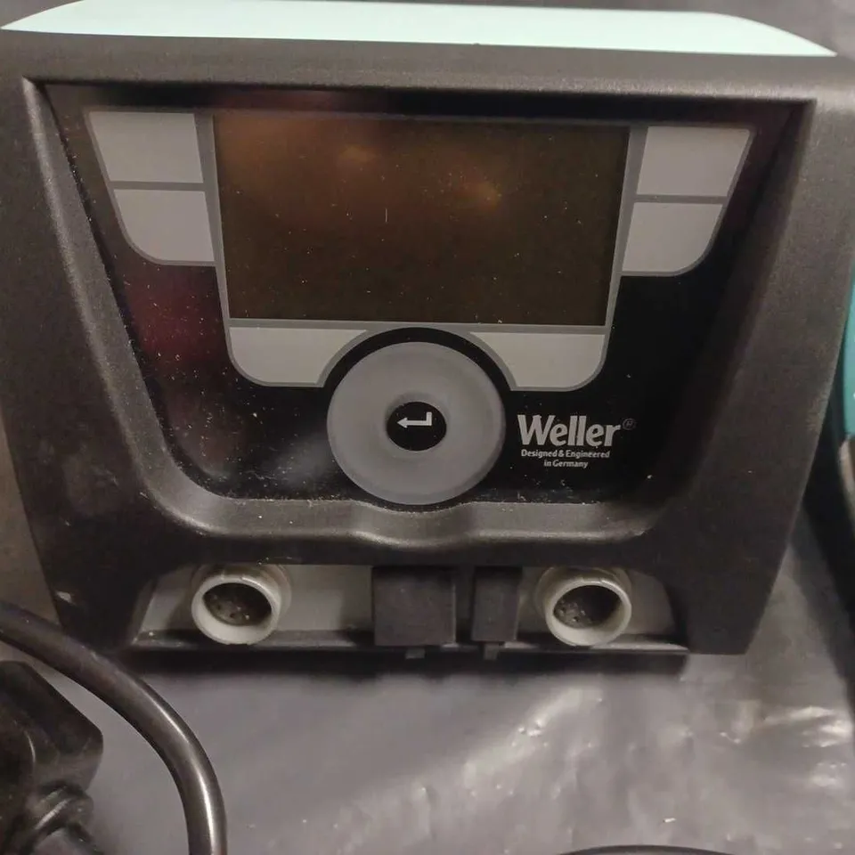 WELLER WX 2 SOLDERING IRON