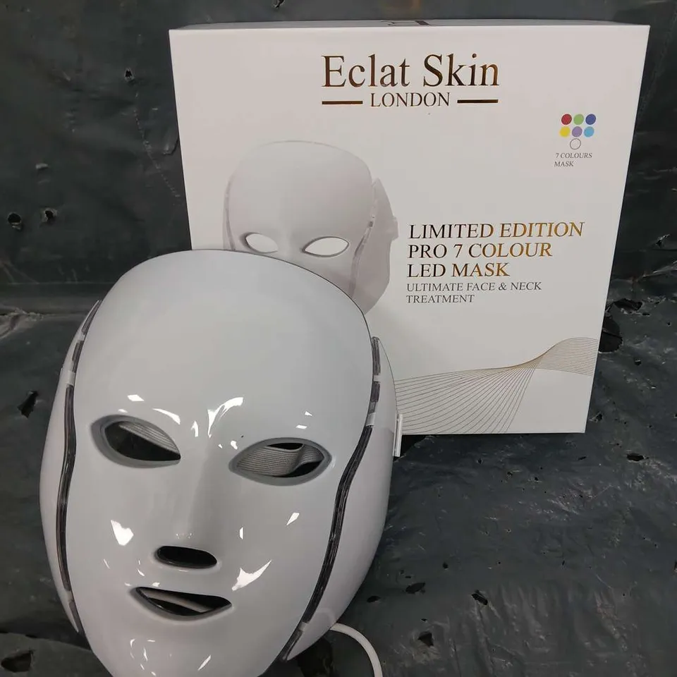 BOXED ÉCLAT SKIN LONDON LIMITED EDITION PRO 7 COLOUR LED MASK 