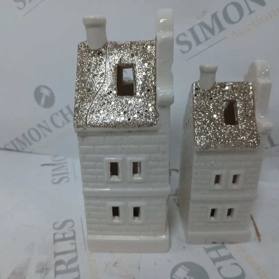 SET OF 2 LIT GOLD GLITTER PORCELAIN HOUSE DECOR PIECES RRP £17.99