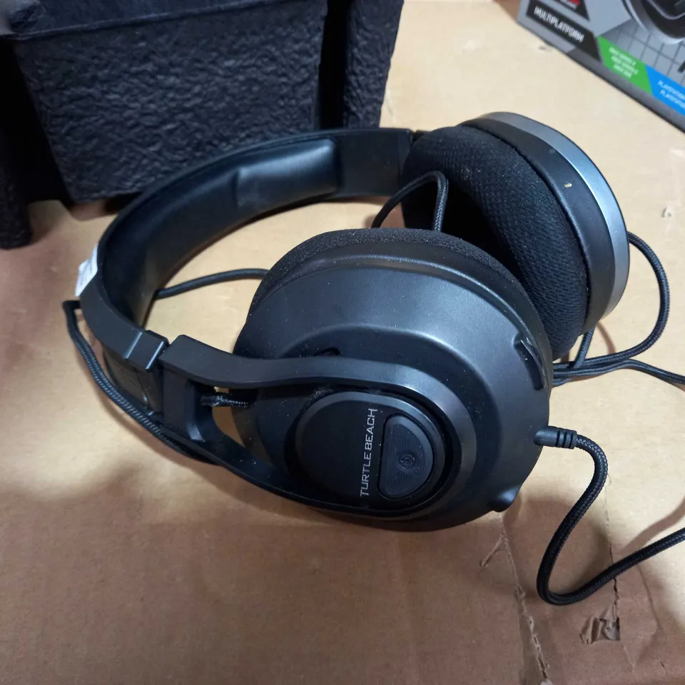 BOXED XBOX TURTLE BEACH WIRED HEADSET
