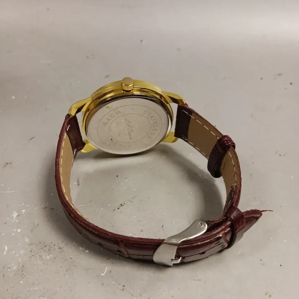 MENS LA BANUS WATCH – GOLD COLOUR CASE – LEATHER STRAP