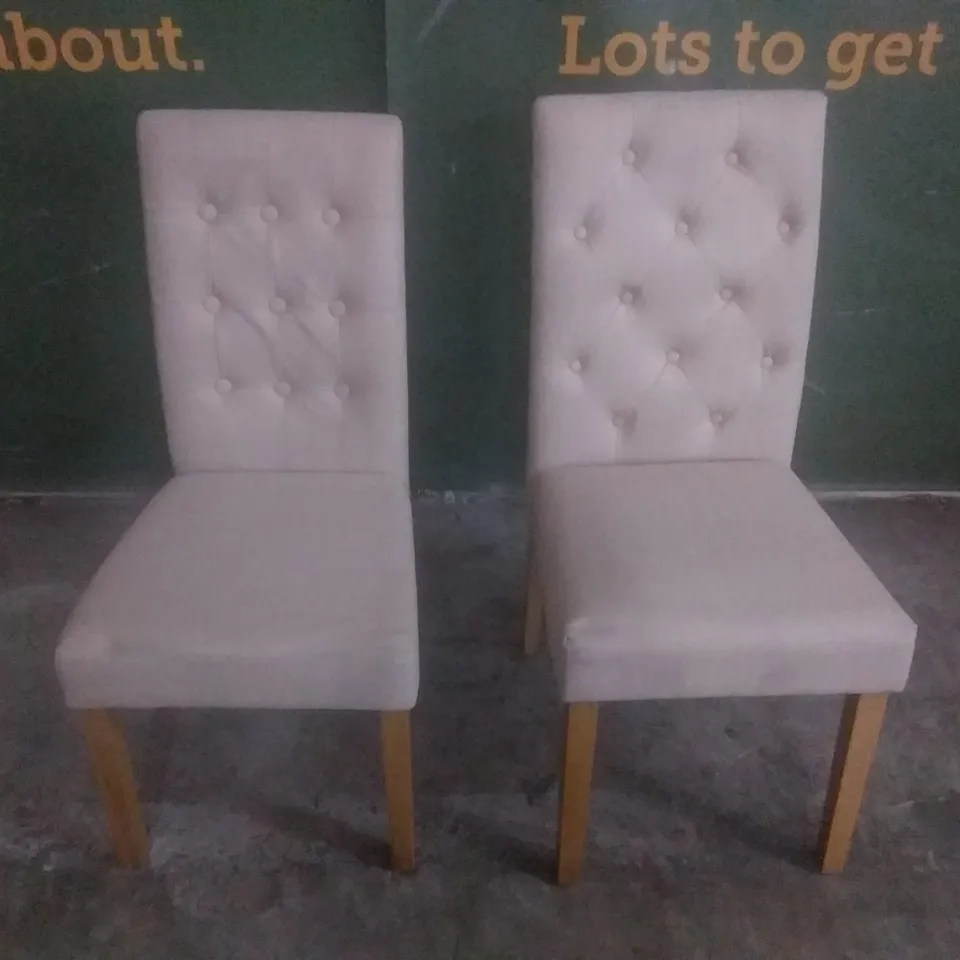 SET OF 2 DUKE TAUPE FABRIC BUTTON BACK DINING CHAIR (OAK LEG)