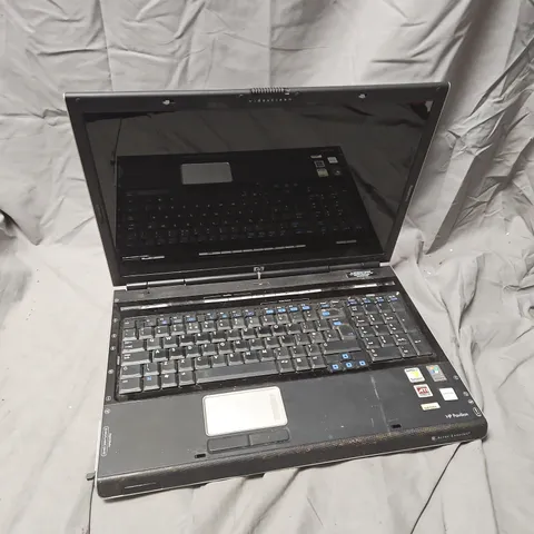 HP PAVILION DV8000 LAPTOP