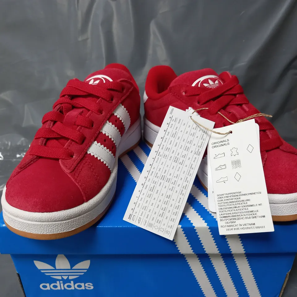 BOXED PAIR OF ADIDAS CAMPUS 00s IN RED/WHITE - JUNIOR SIZE 11K