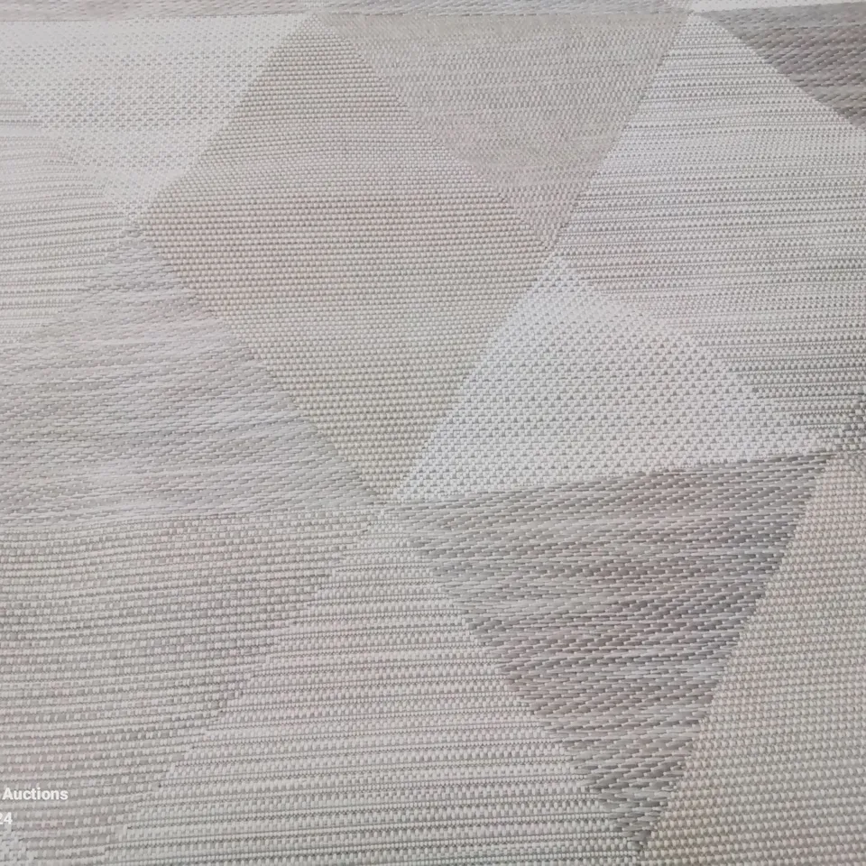 BRAND NEW PACO HOME 743 BEIGE 6'7"×9'6" RUG