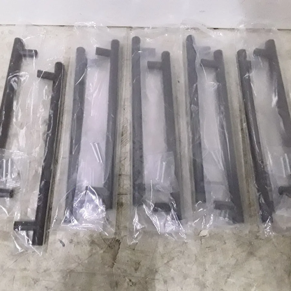 MAONE 19.2CM CENTRE BAR HANDLE (SET OF 10) 