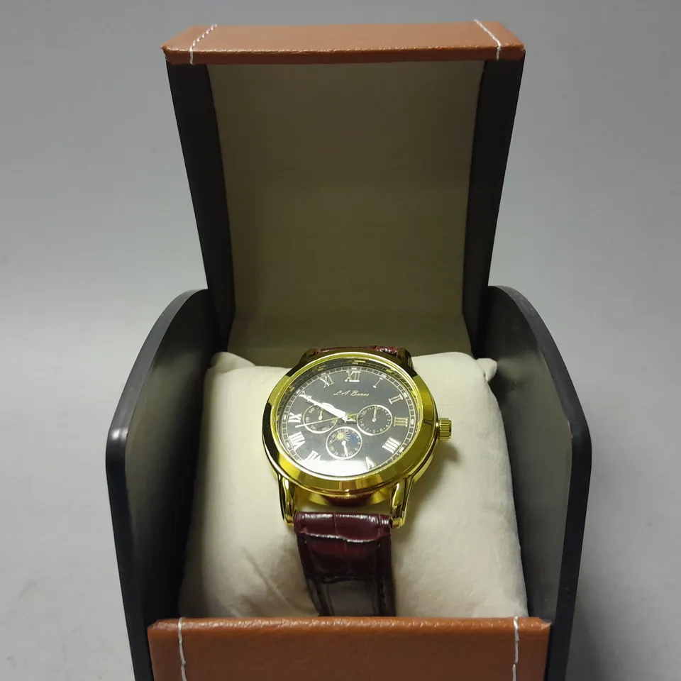LA BANUS CHRONOGRAPH MOVEMENT LEATHER STRAP WRISTWATCH 