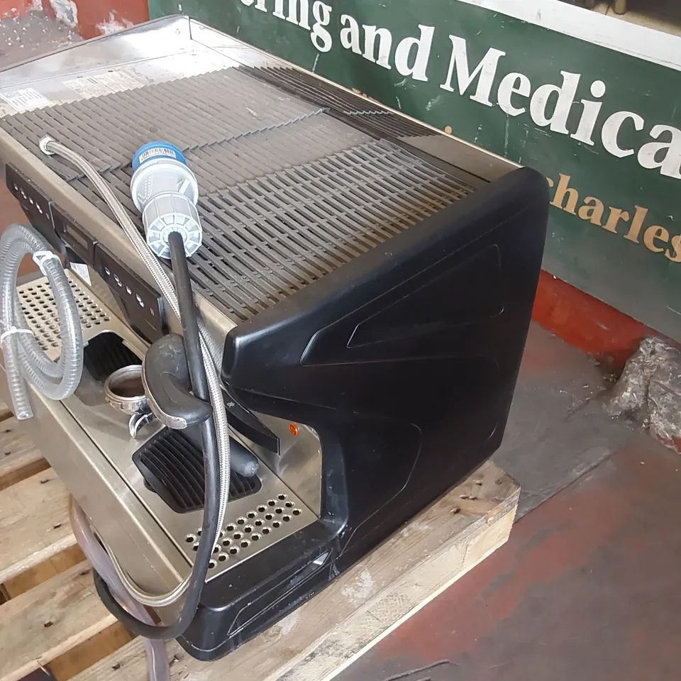 RANCILIO RAN7-2IS COMMERCIAL 2 GROUP BARRISTA COFFEE MACHINE 