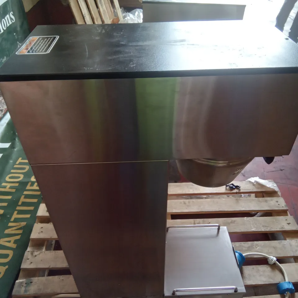 SOFTHEAT HOT WATER DISPENSER 