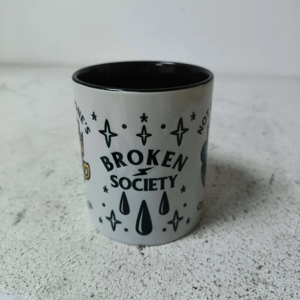 CERAMIC MUG WITH NOT EVERYONE'S CUP OF TEA - BROKEN SOCIETY 