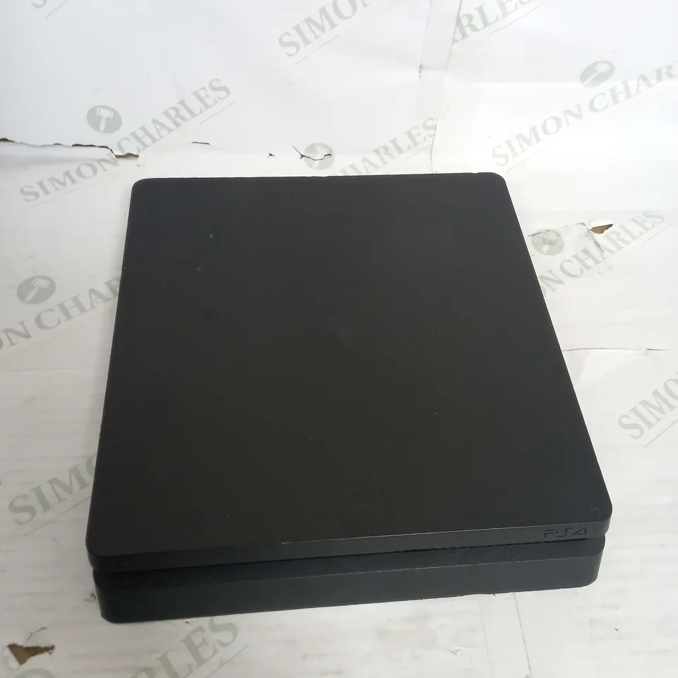 PLAYSTATION 4 GAMES CONSOLE