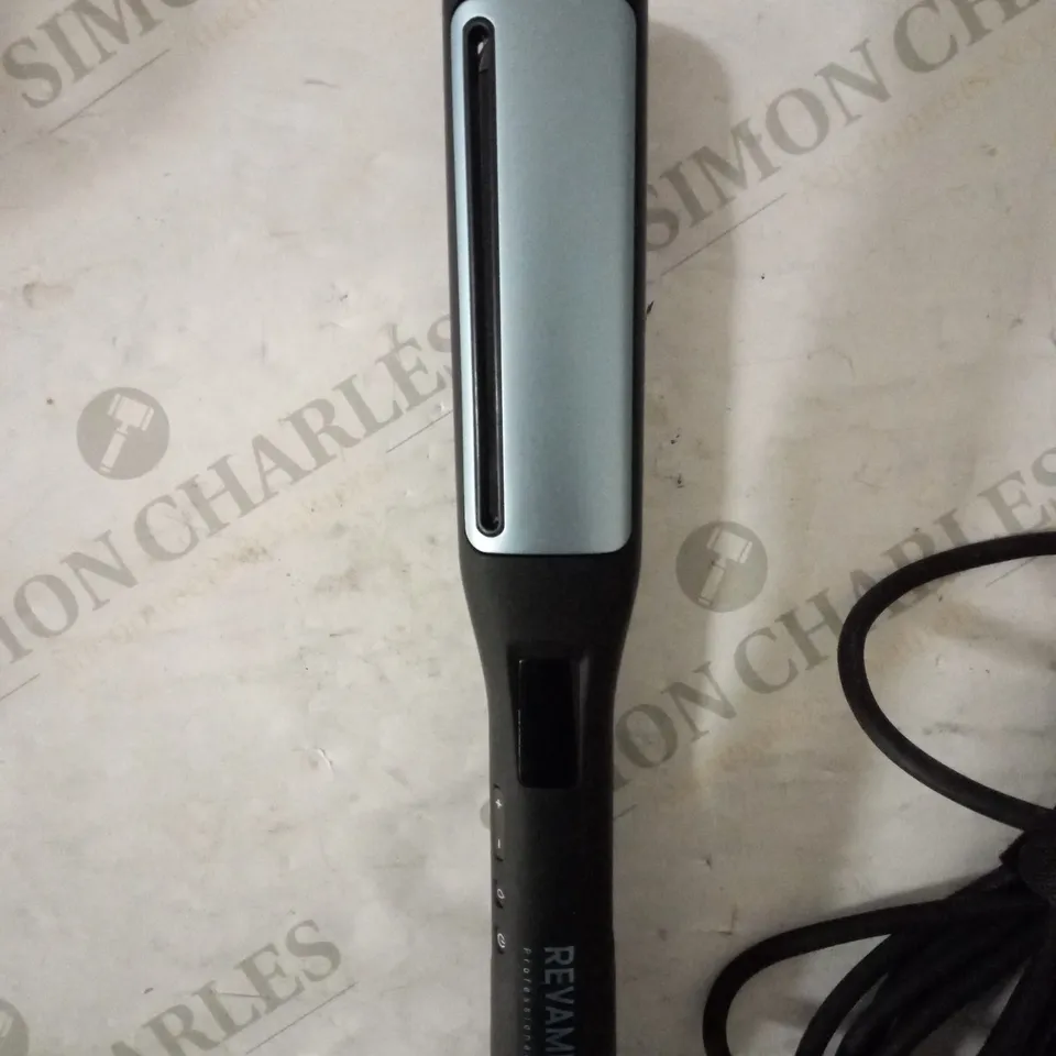 REVAMP PROGLOSS HYDRO SHIELD SHINE CERAMIC HAIR STRAIGHTENER