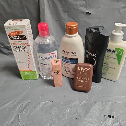 APPROXIMATEY 20 ASSORTED HEALTH AND BEAUTY PRODUCTS TO INCLUDE - NYX BUTTERMELT BRONZER - CERAVE HYDRATING CLEANSER - AVEENO SHAMPOO - ETC