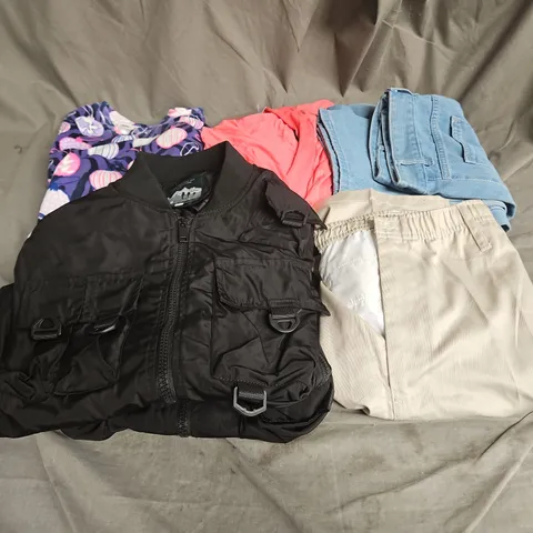 BOX OF APPROXIMATELY 20 ASSORTED CLOTHING ITEMS TO INCLUDE - JACKET, TROUSERS, CARDIGAN, ETC