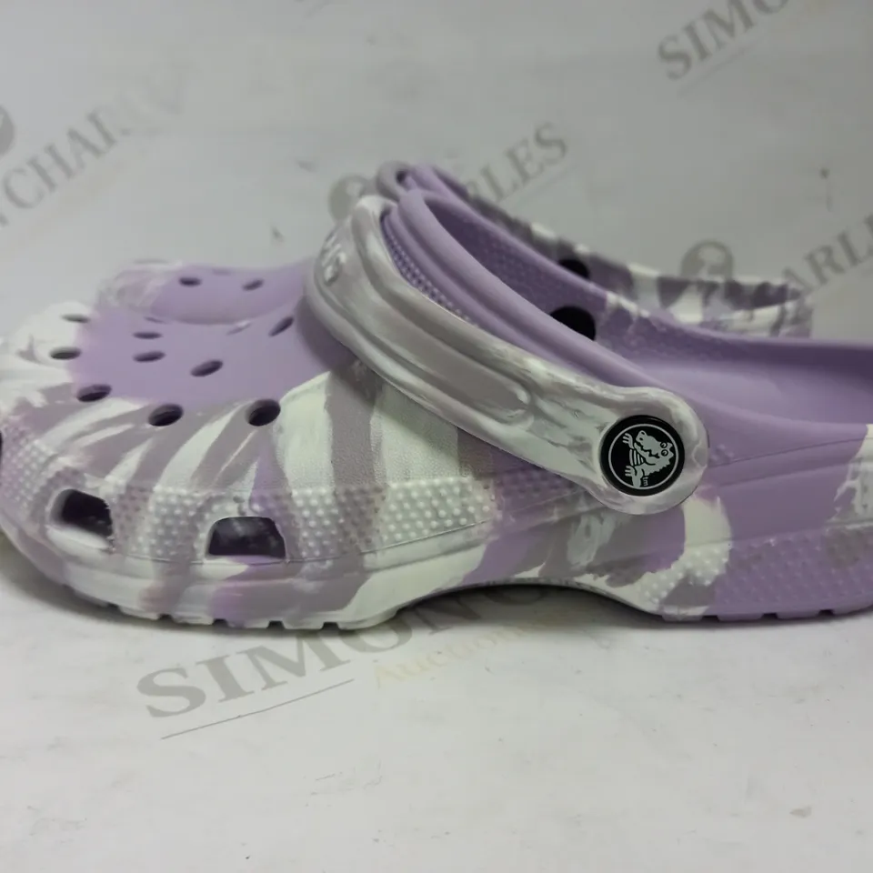 CROCS PURPLE MARBLE UK SIZE 6