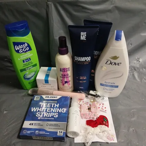 APPROXIMATELY 20 ASSORTED HEALTH & BEAUTY PRODUCTS TO INCLUDE GIVE ME SHAMPOO & CONDITIONER, AUSSIE LEAVE IN DETANGLING SPRAY, DOVE BODY WASH, ETC