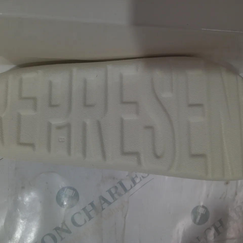BOXED PAIR OF REPRESENT SLIDERS IN OFF WHITE UK SIZE 8