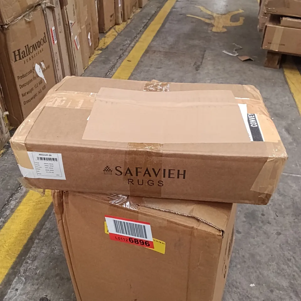 BOXED SAFAVIEH RUGS ARIZONA COLLECTION - GREEN/BEIGE (1 BOX)