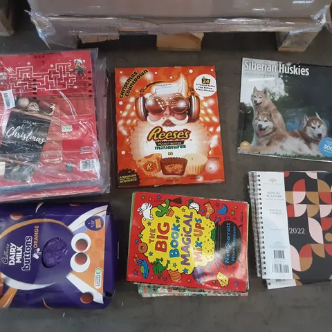 PALLET OF ASSORTED HOMEWARE ITEMS TO INCLUDE BOOKS, PLANNERS, CHOCOLATE ETC
