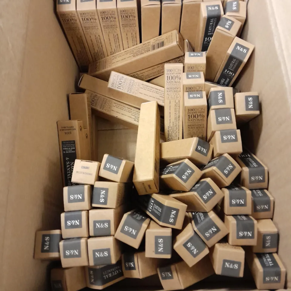 LOT OF APPROXIMATELY 320 100 BON 10ML NAGARANGA & SANTAL CITRONNE FRAGRENCES