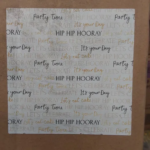 BOX TO CONTAIN 9 X 2m ROLLS OF PREMIUM REVERSIBLE TEXT GIFT WRAP