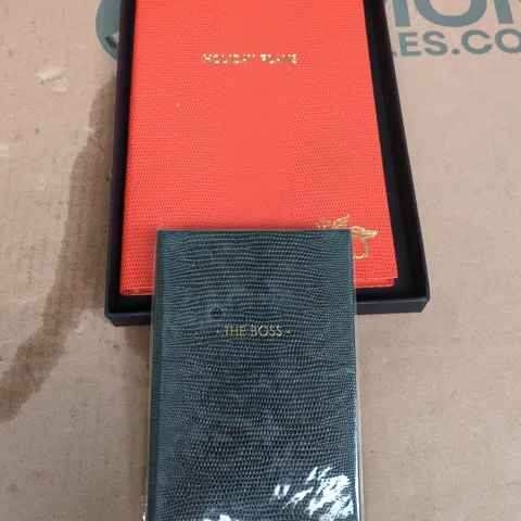 SLOANE STATIONERY BOXED NOTEBOOK SET – HOLIDAY PLANS & THE BOSS
