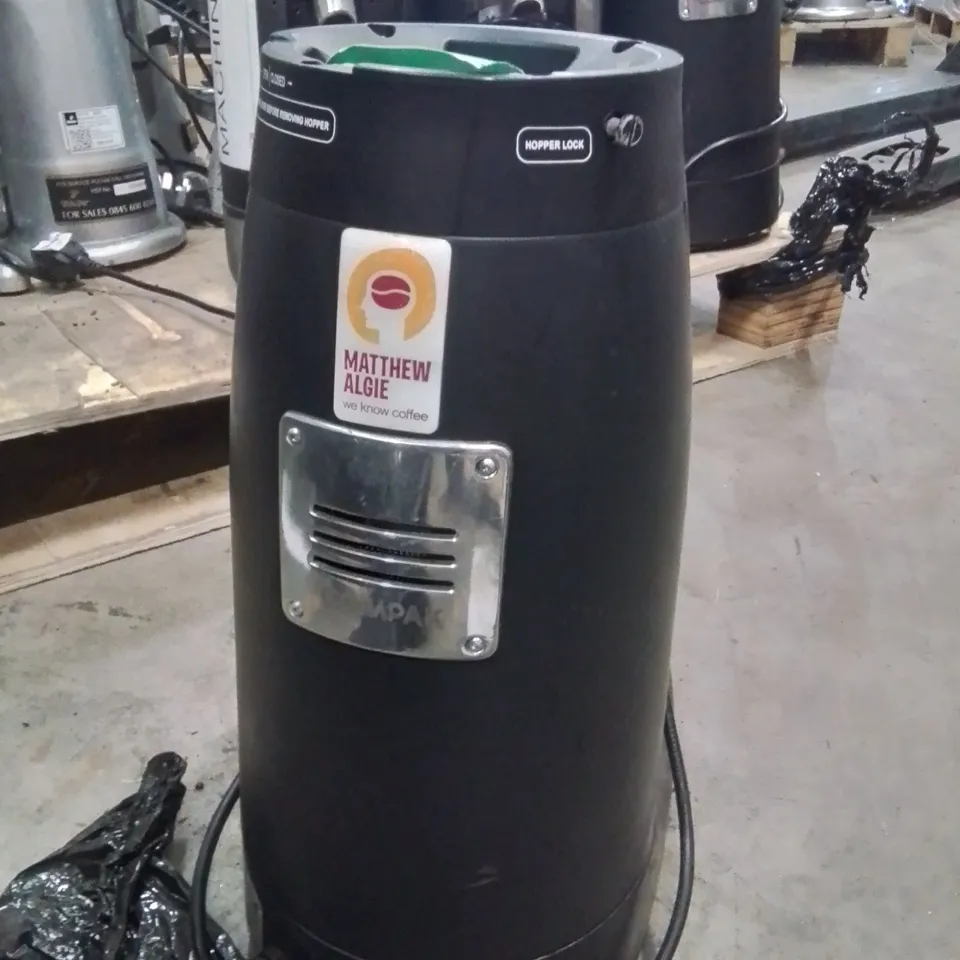 COMPAK CPF10 COMMERCIAL COFFEE BEAN GRINDER