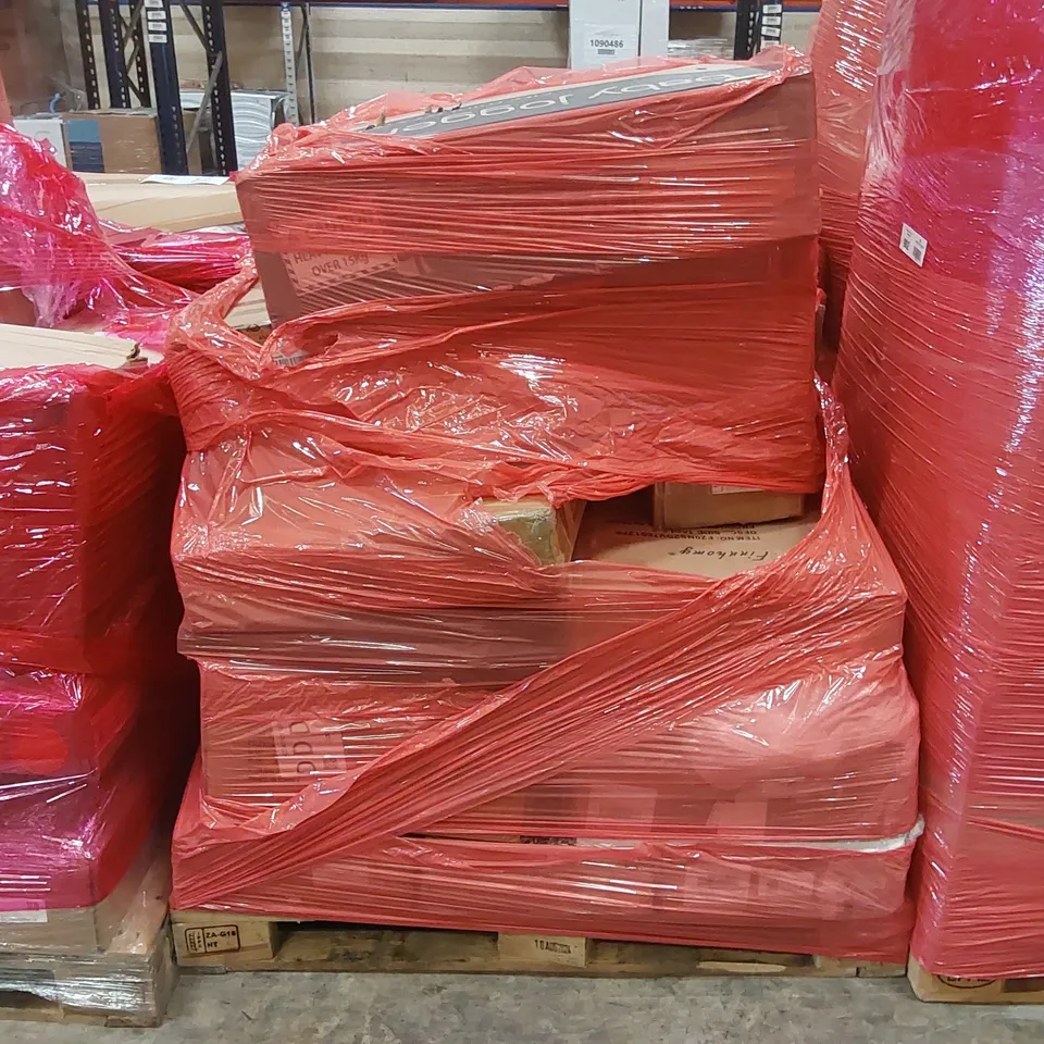 PALLET OF ASSORTED CONSUMER PRODUCTS TO INCLUDE: BABY JOGGER, GAMING CHAIR ECT