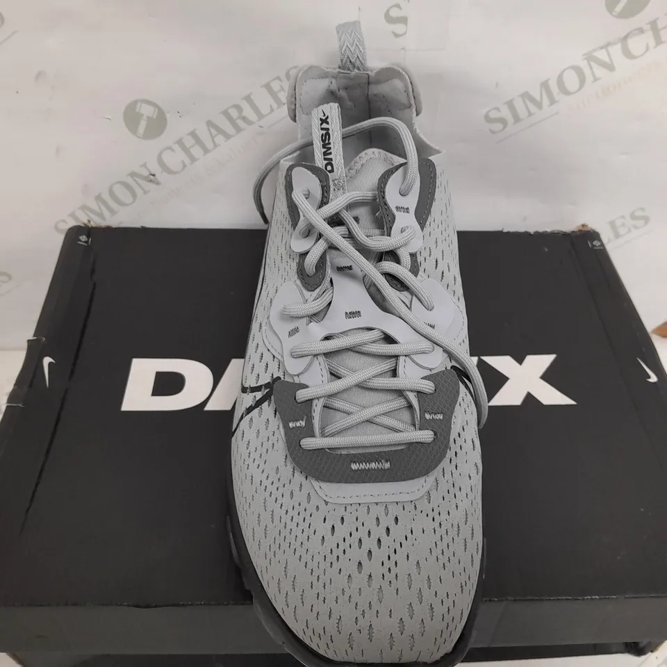 BOXED PAIR OF NIKE REACT VISION TRAINERS IN GREY/BLACK - UK 8