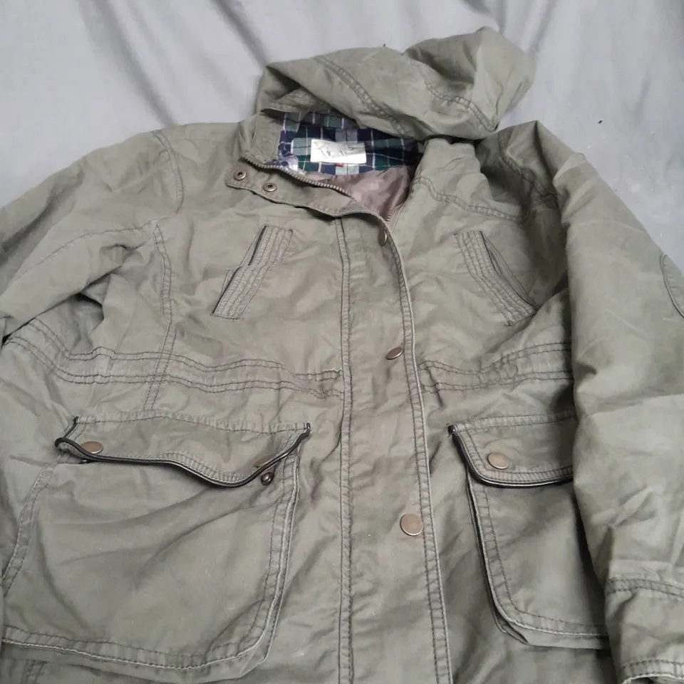 HUDSON & ROSE KHAKI ZIP UP JACKET WITH HOOD - SIZE 18