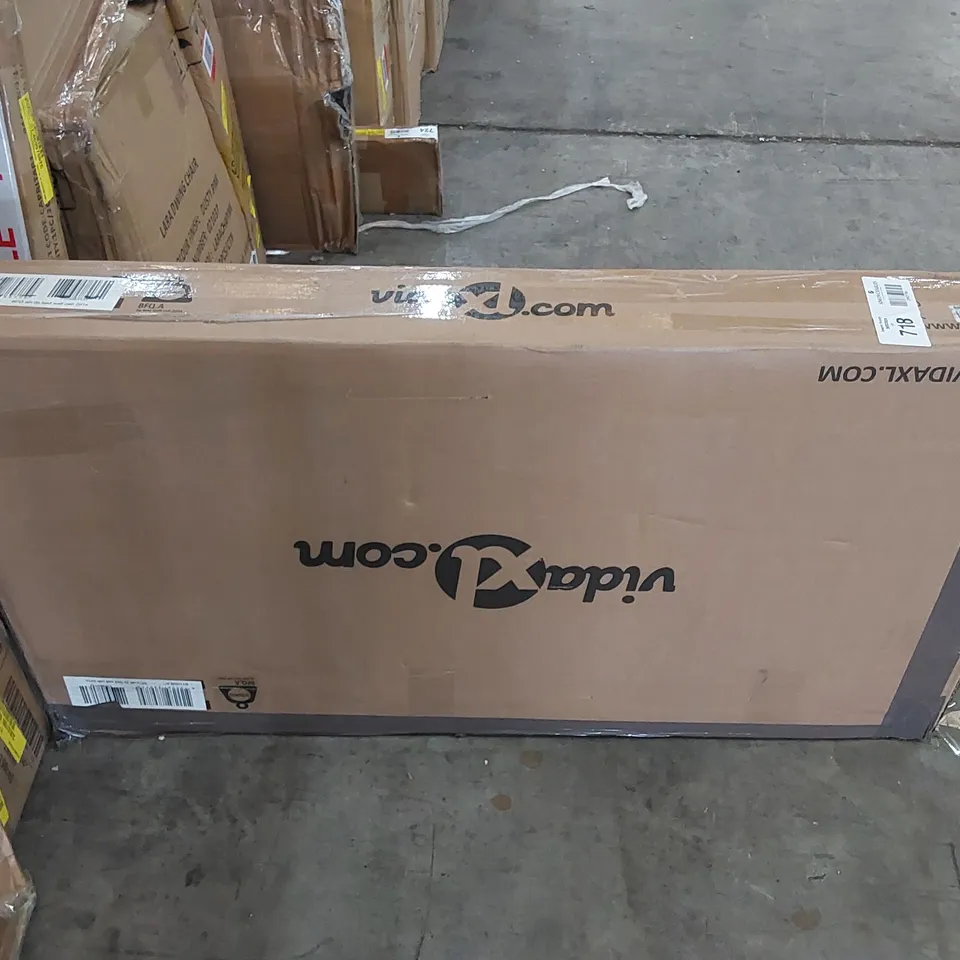 BOXED 2 PIECE BED WALL CABINET HEADBOARD WHITE (1 BOX)