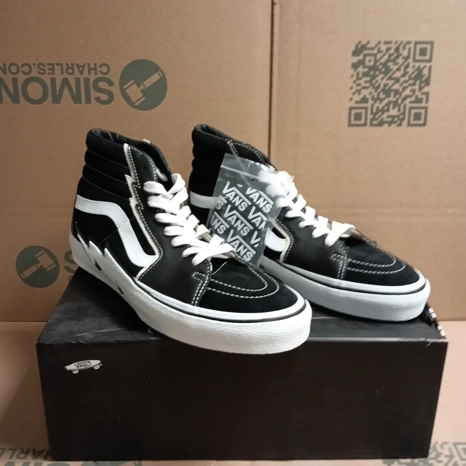 VANS VAULT X MASTERMIND JAPAN SK8-HI BOLT LX TRAINERS – BLACK, UK 10
