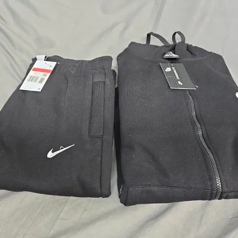 NIKE MENS TRACKSUIT IN BLACK SIZE L