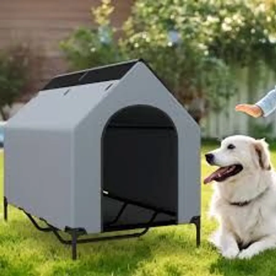 BOXED COSTWAY LARGE ELEVATED DOG HOUSE WITH VENTILATED WINDOWS 132CM