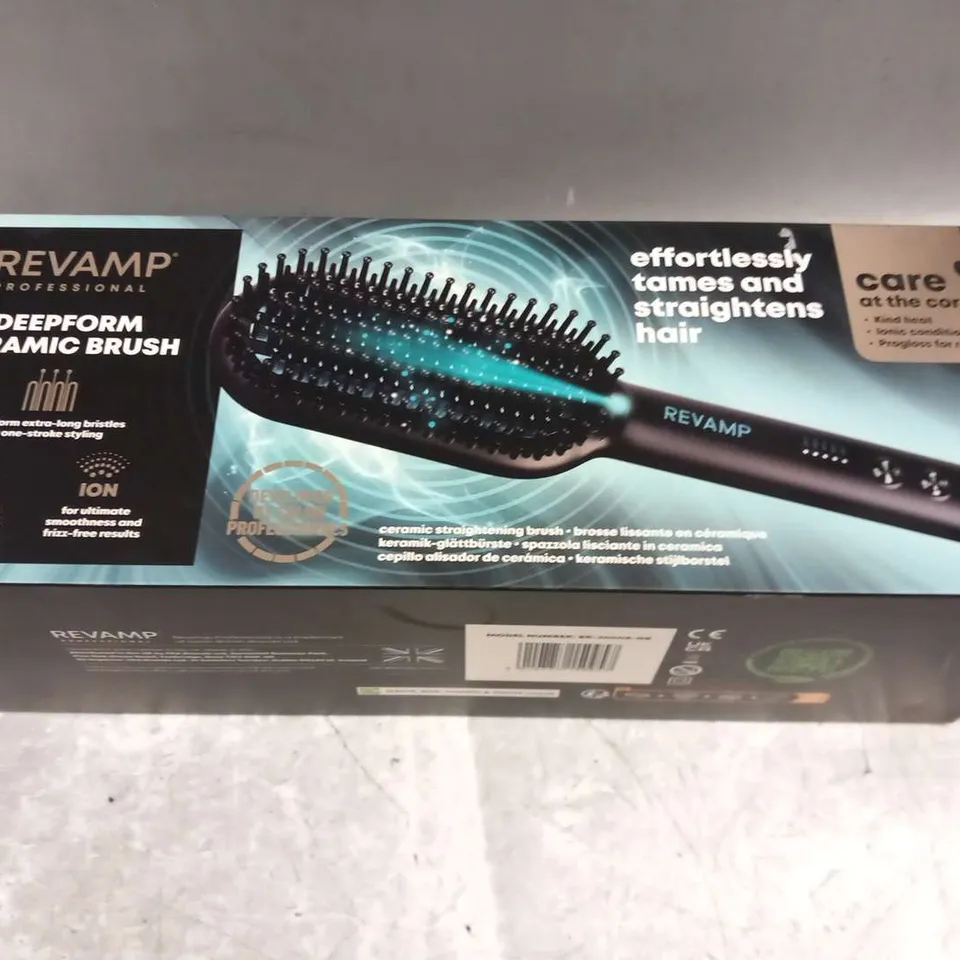 BOXED REVAMP PROFESSIONAL DEEPFORM CERAMIC BRUSH BR-2000X-GB